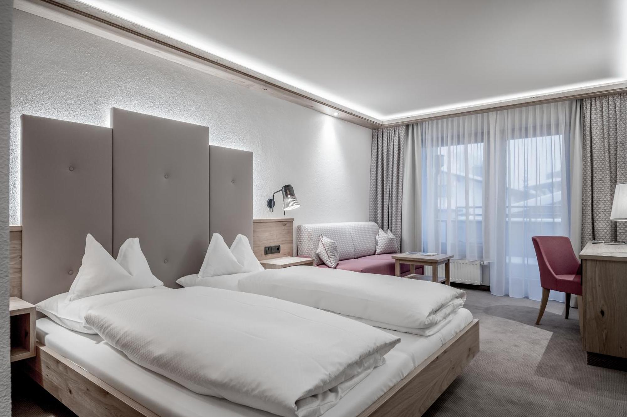 אוברגורגל Hotel Alpenland מראה חיצוני תמונה